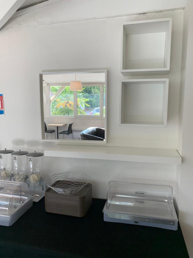 Budget Hotel Melun Sud - Dammarie Les Lys Buitenkant foto