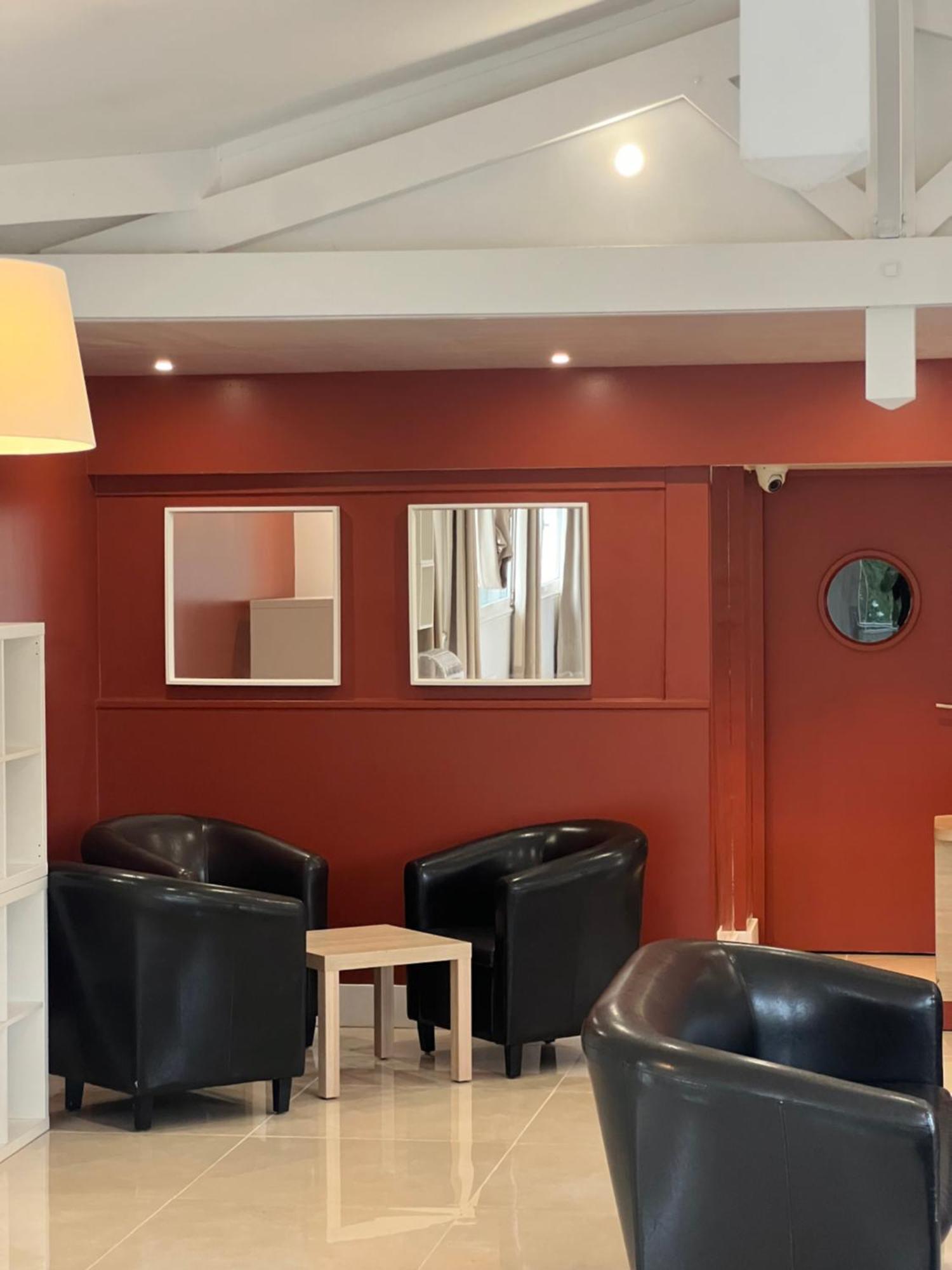 Budget Hotel Melun Sud - Dammarie Les Lys Buitenkant foto