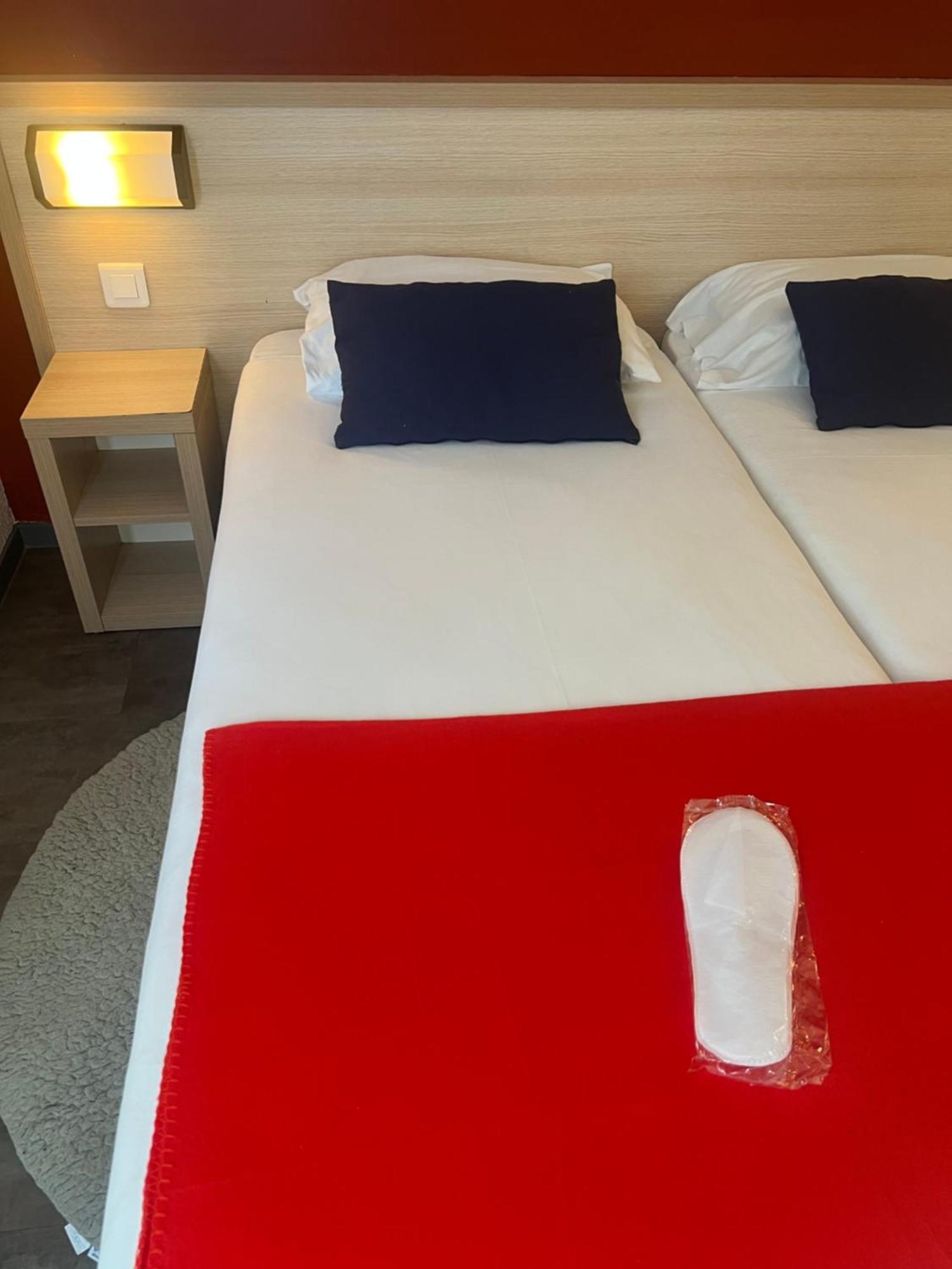 Budget Hotel Melun Sud - Dammarie Les Lys Buitenkant foto